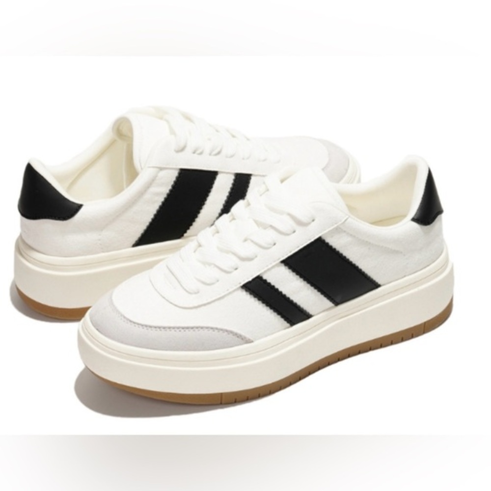 Madden Girl Sneakers for Women Memory Foam Non-Slip Sole Lace Up Size 6